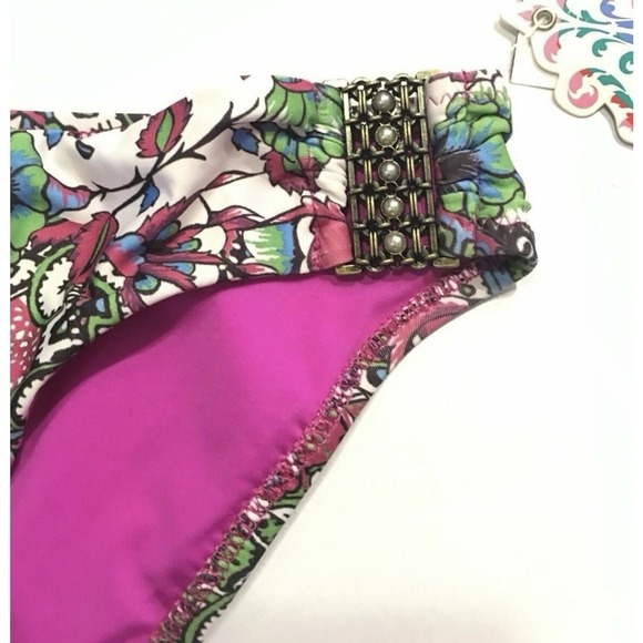 Becca by Rebecca Virtue Multicolored Banded Bikini Bottom Women's Size XS Buckle - Picture 2 of 5